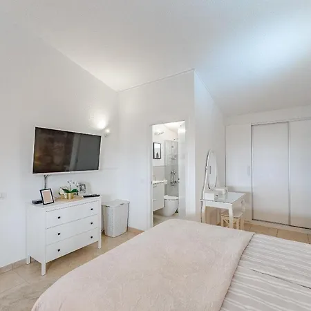 Sea View Penthouse Eden -