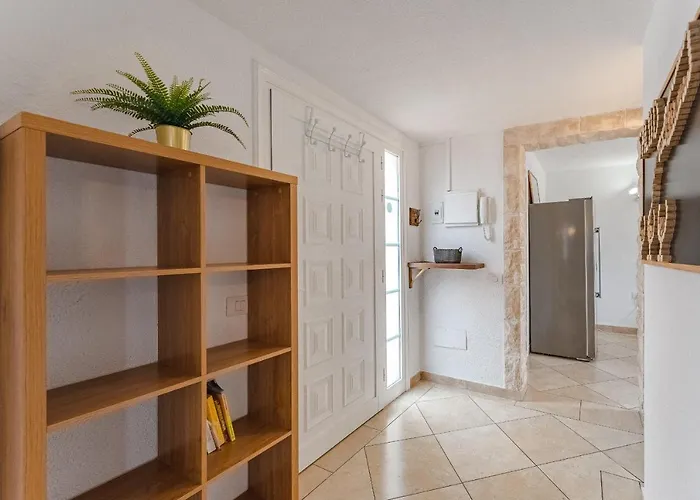 Sea View Penthouse Eden - アデヘ