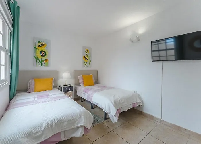 Sea View Penthouse Eden - 아파트 아데제